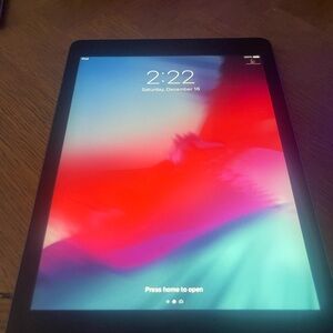 Apple IPad Air Gen 1 In Space Grey 16 GB